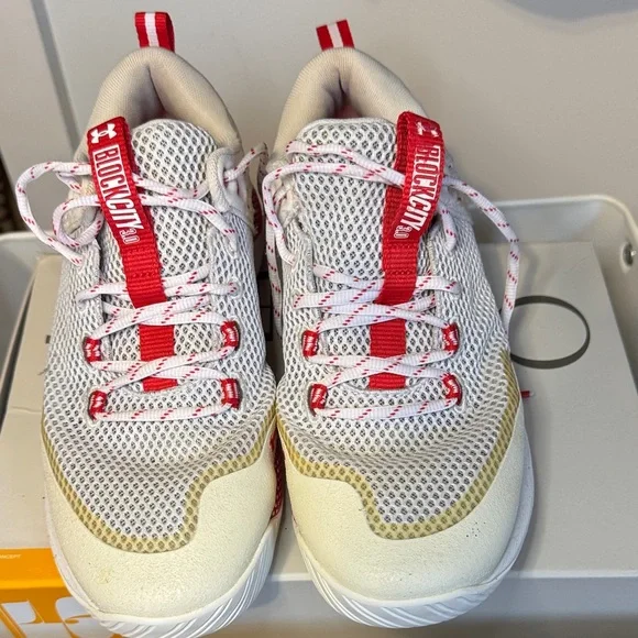 Under Armour Women’s Volleyball Shoes - Picture 2 of 5